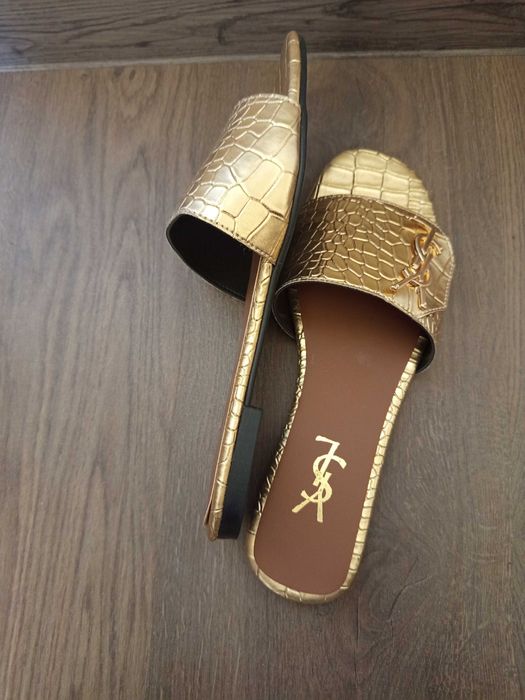 Чехли YSL, размер 40, златен, еко кожа