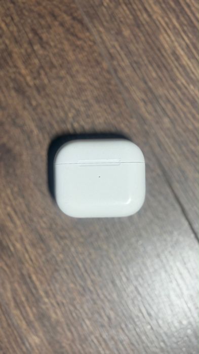 Оригинал Apple AirPods 3 (3-е поколение)