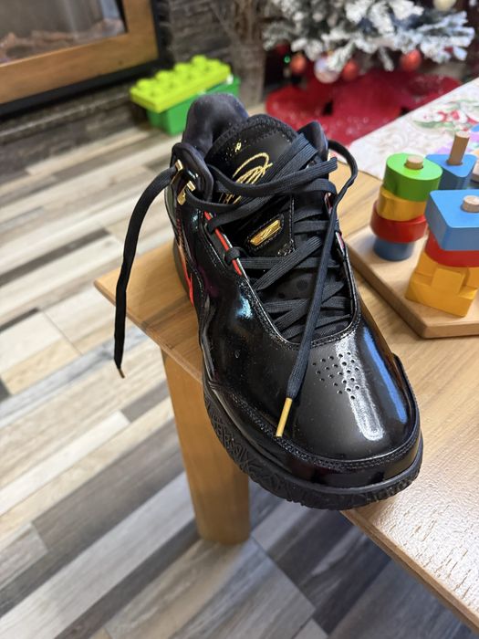 Продавам мъжки марвтонки Nike 44 номер