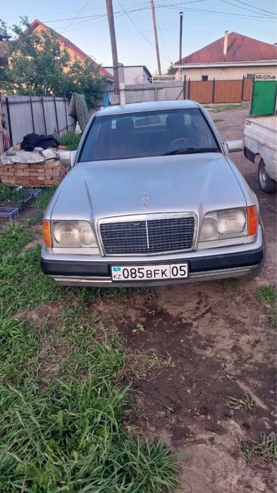 Продам машину срочно