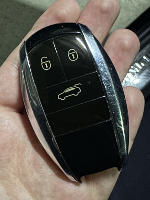 Продам ключ от Bentley по шикарной цене