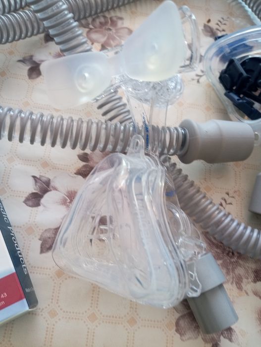 Vând mască CPAP nazală și accesorii