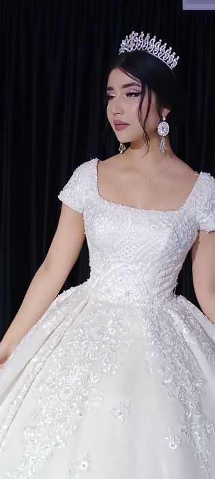 Свадебные платья,  Келин куйлаклар