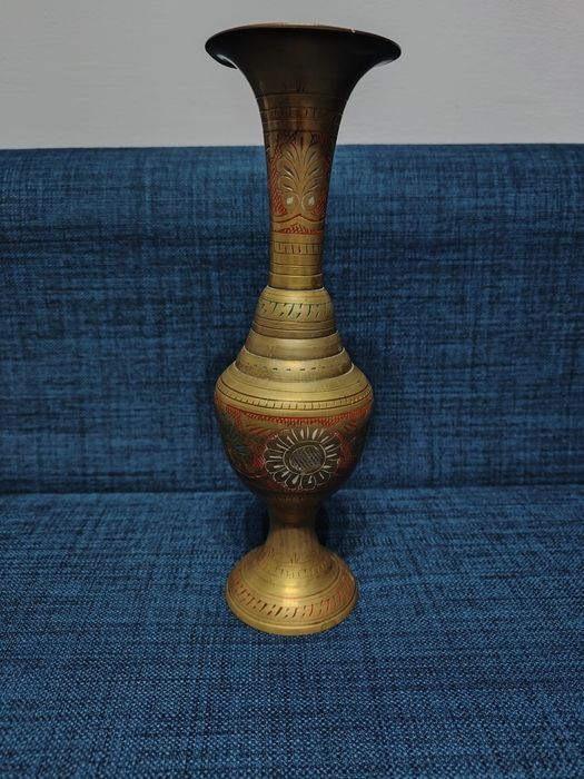 Индийская ваза из меди