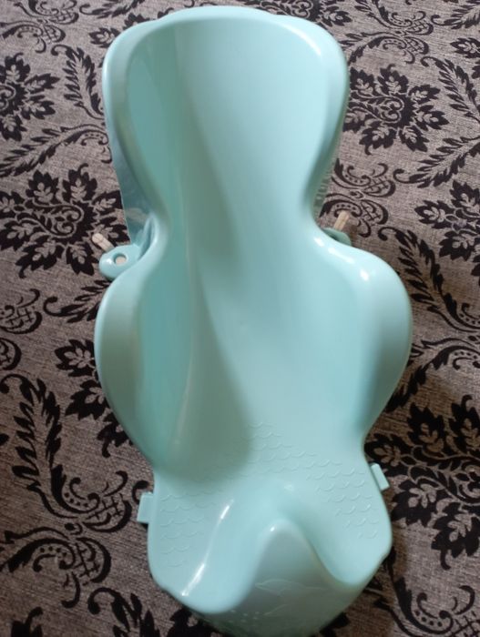 Продам детскую горку для купания