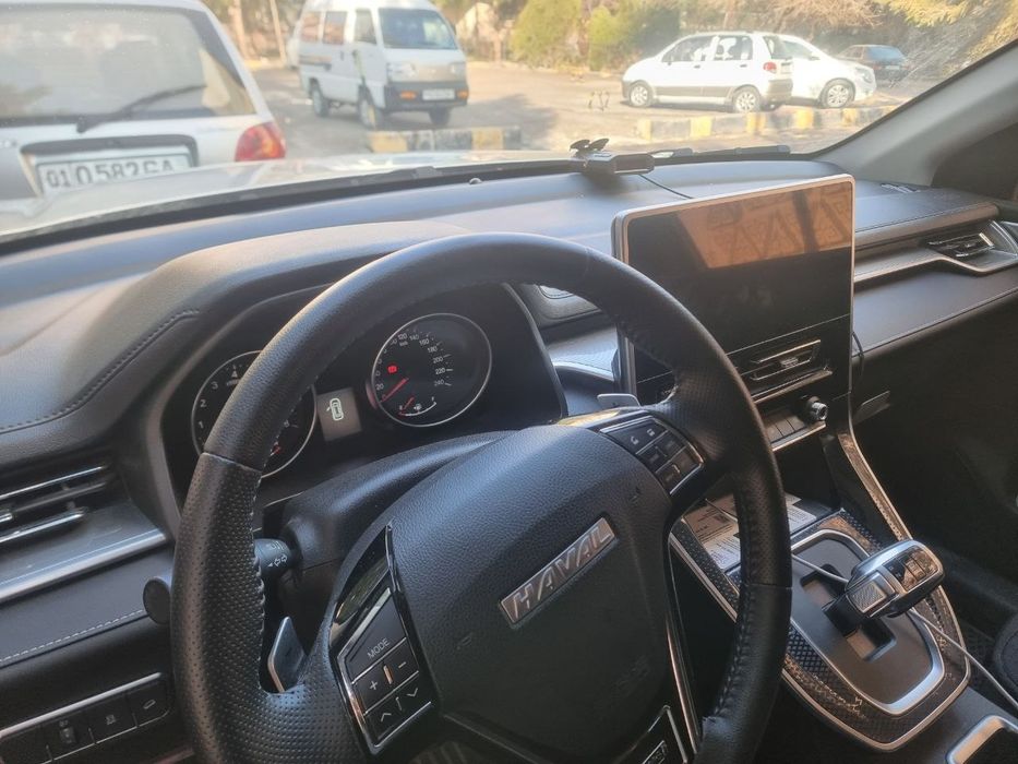 Продам HAVAL M6 2024 года