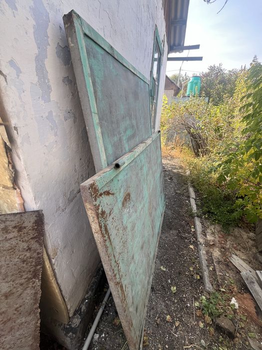 Продам ворота от гаража