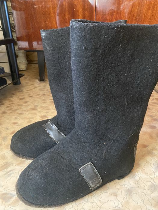 Продам валенки мужские