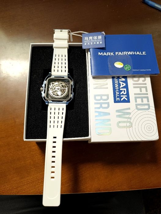 Ceas bărbați/unisex automatic/mecanic,nu eco drive, quartz-nou,cutie