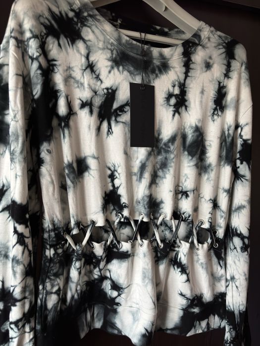 Маркова блуза kendall+kylie