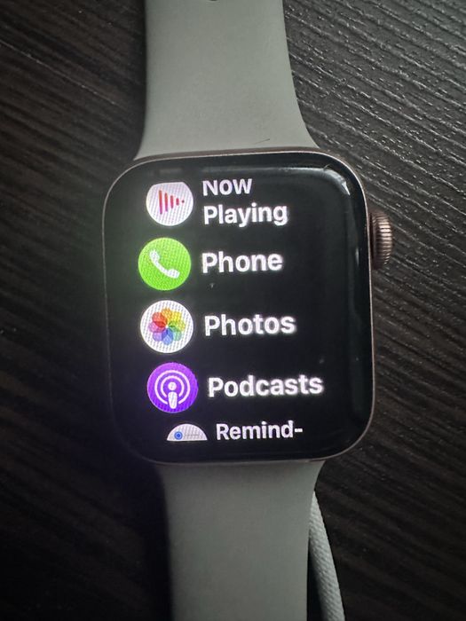 Apple Watch - SE aluminium Gold