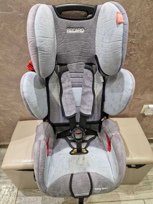 Столче за кола Recaro