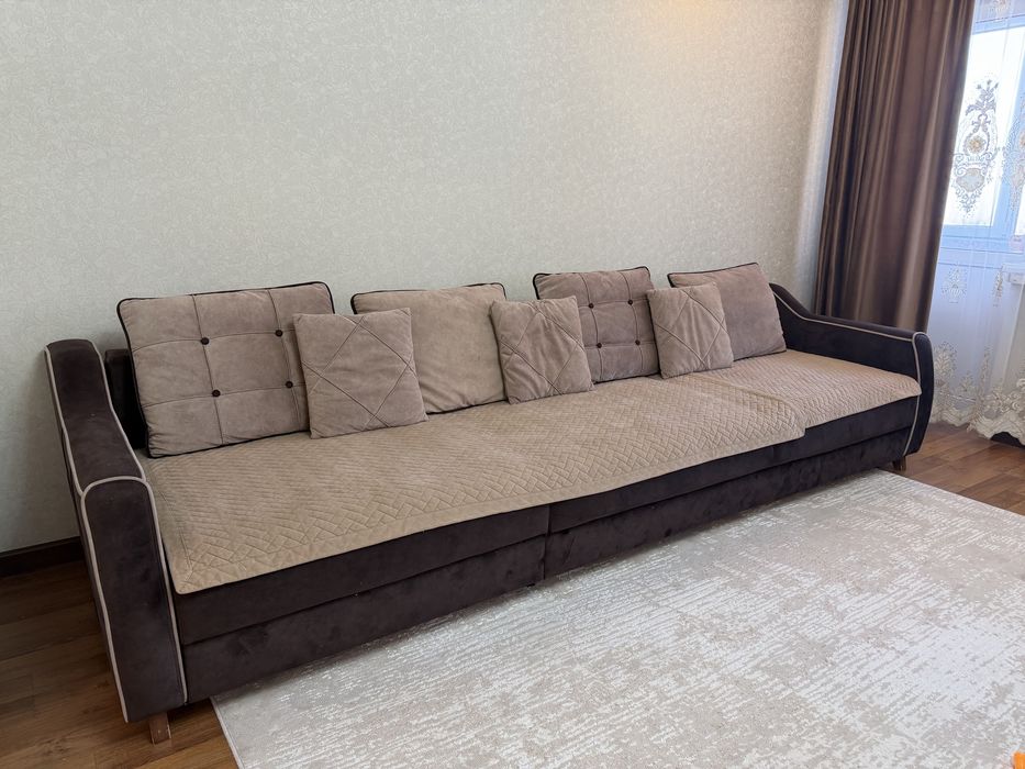 Продам Диван в хорошем состоянии