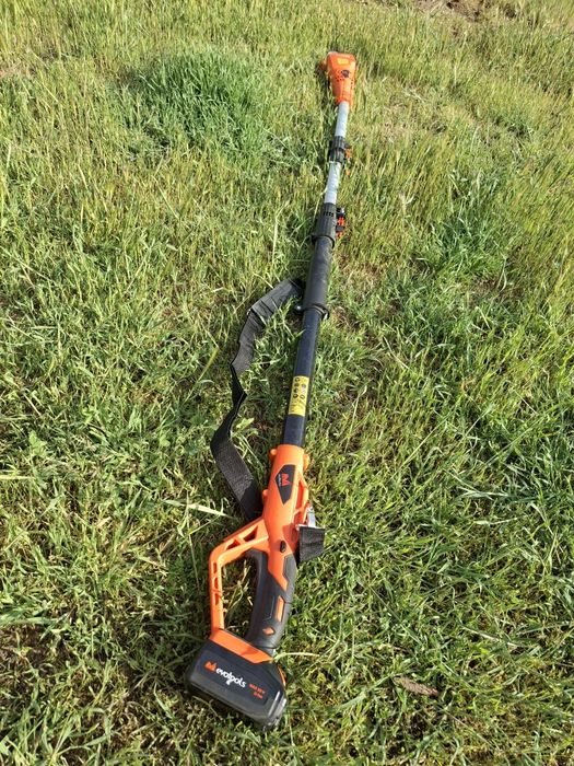 Fierastrau telescopic pentru crengi