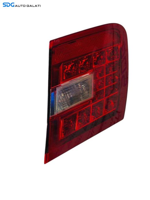 Lampa Stop Tripla Dreapta de pe Haion Mercedes Clasa E Class W212 2008 - 2016 Cod 483622R 483682R [LR1642]