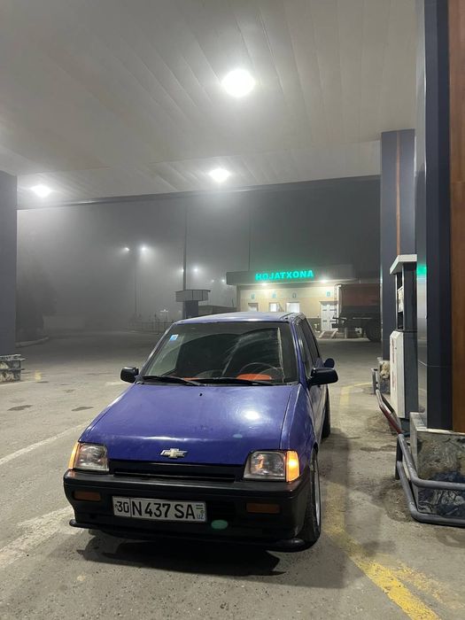 Tico srochna sotiladi old oynasi elektroni mator karopka zoʻr Li salon