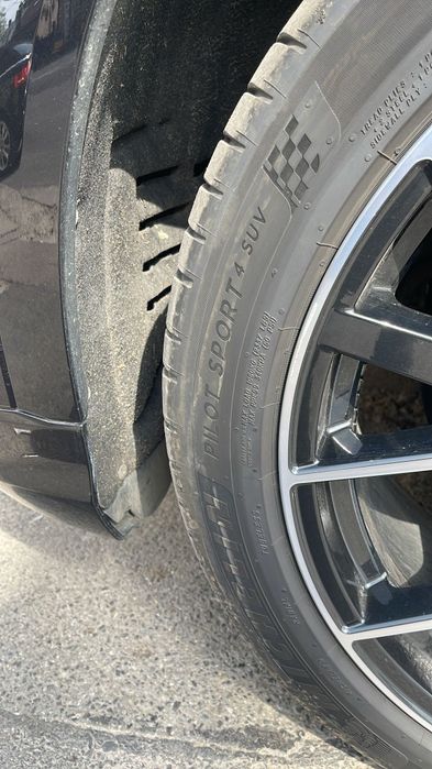 215 55 r17 vara Continental 600 lei/set