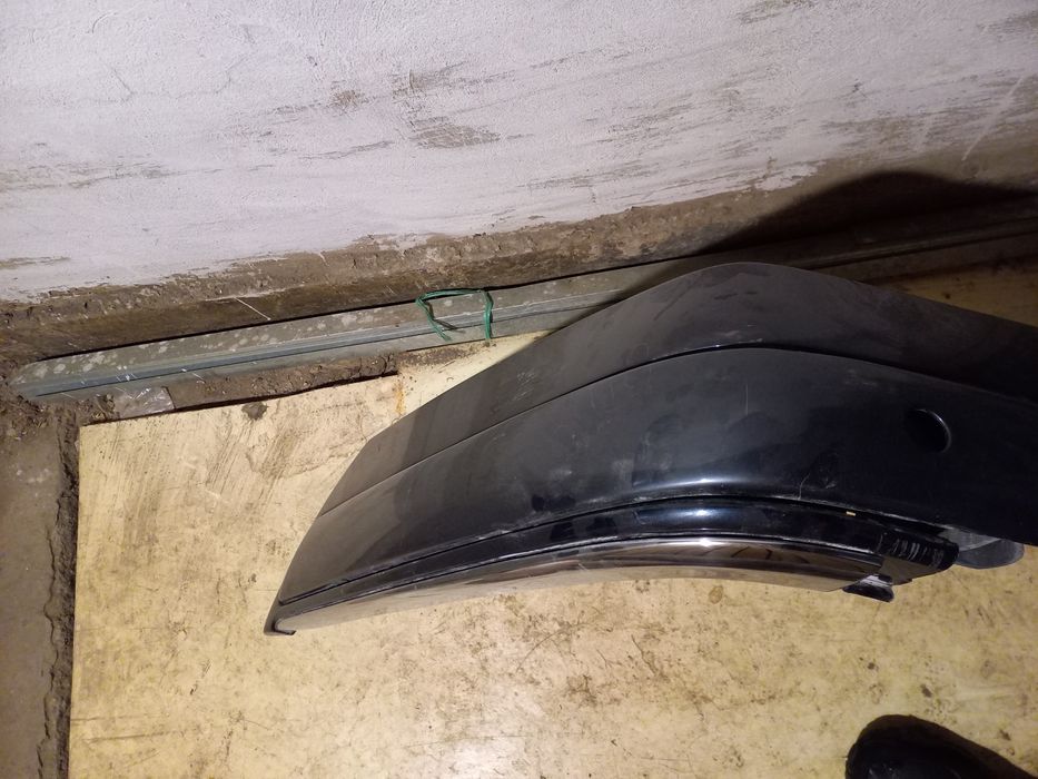 Продам части бампера на W210