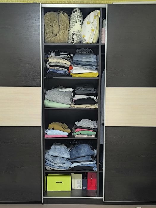 Шкаф купе трехдверное