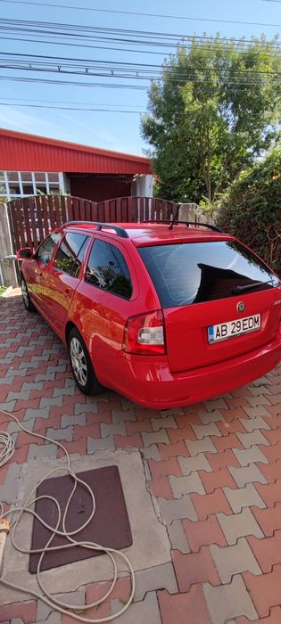 Vând Skoda Octavia