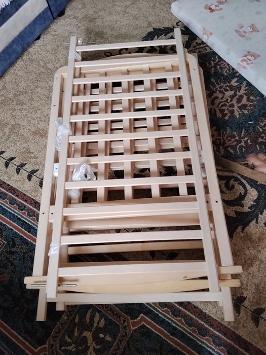 Отдам даром , детские вещи