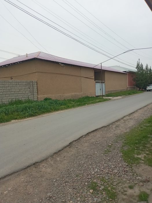 Уй сотилади срочна Паркент Бойкозон махалла