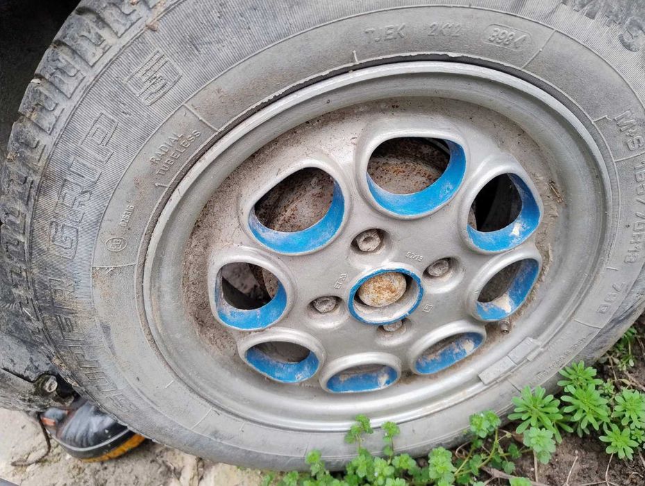 Пет броя алуминиеви джанти 13 ки.