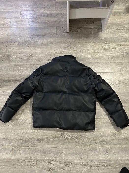 Яке Зара чисто ново