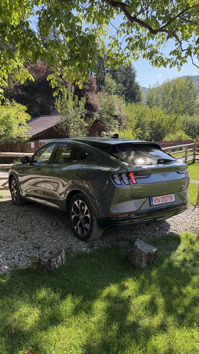 Ford Mustang Mach E AWD 98kWh Premium Full