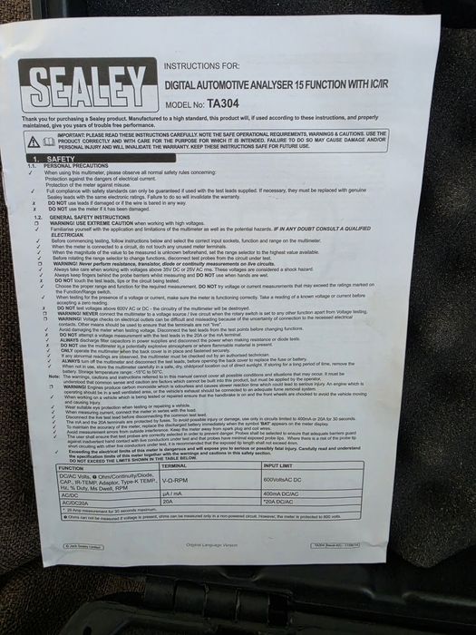 Multimetru cu sonda temperatura