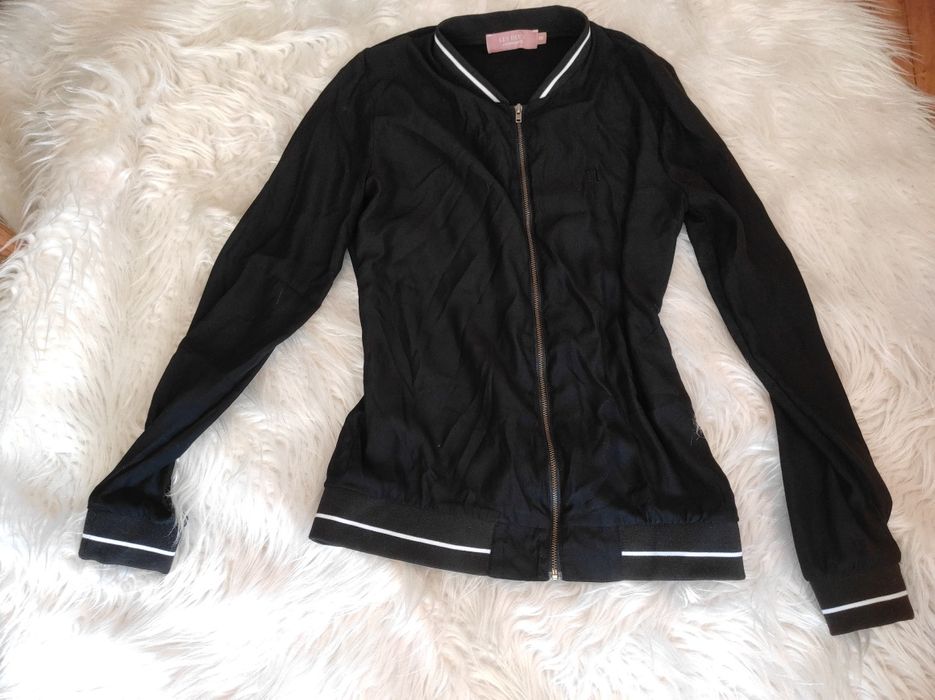 Дамско яке ХС размер