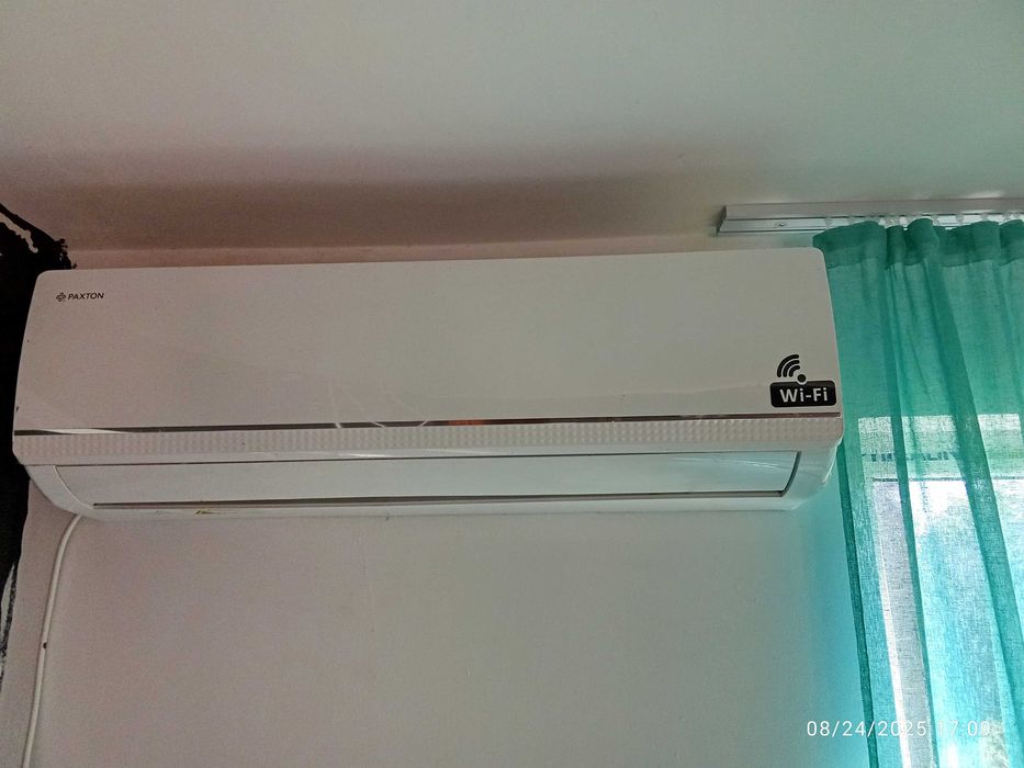 Vand urgent aier conditionat Paxton cu wifi utilizat 2 luni