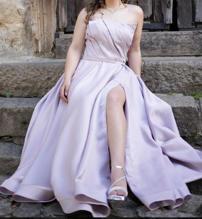 Абитуриентска рокля