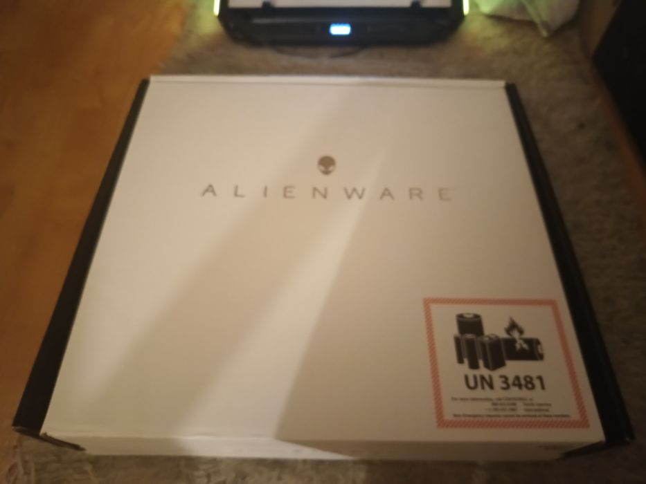 Laptop alieanware m15
