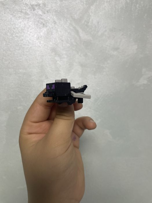 Игрушка Kinder joy Minecraft: Эндер дракон