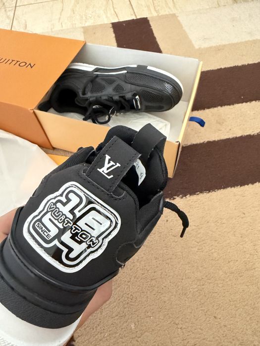 Vand Louis Vuitton Skate full box