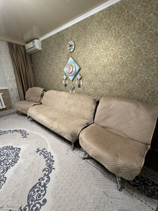 Продам диван с креслами в отличном состоянии