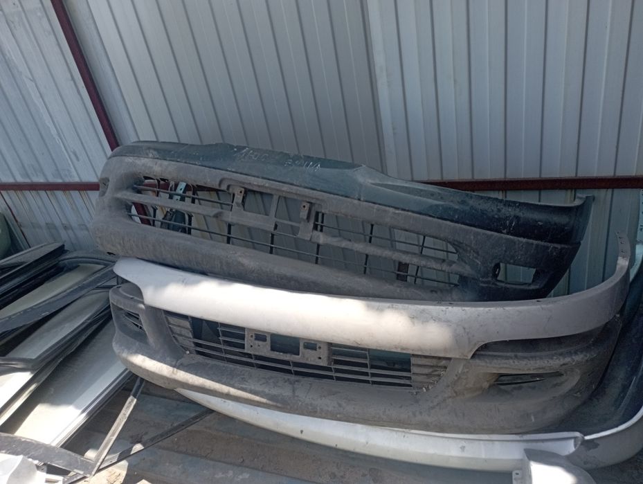 Двери Бампера Люсида Эмина Превия