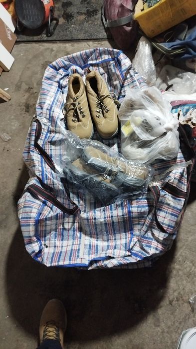 Продам спец обувь