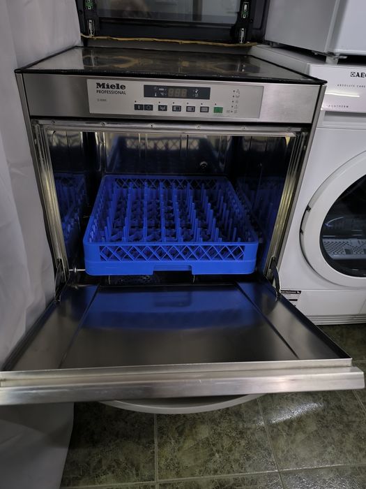 Професйонална Съдомиялна Miele G 8066