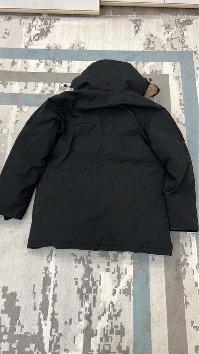 Пуховик canada goose 52-54 размер