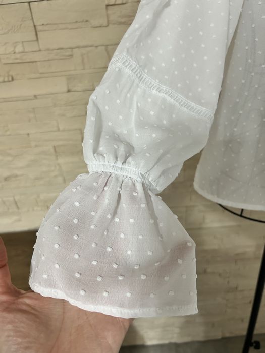 Bluziță Mohito, alba, diafana.