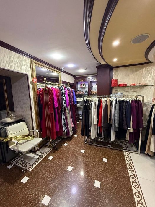 Продается офис Метро Айбек 100м2