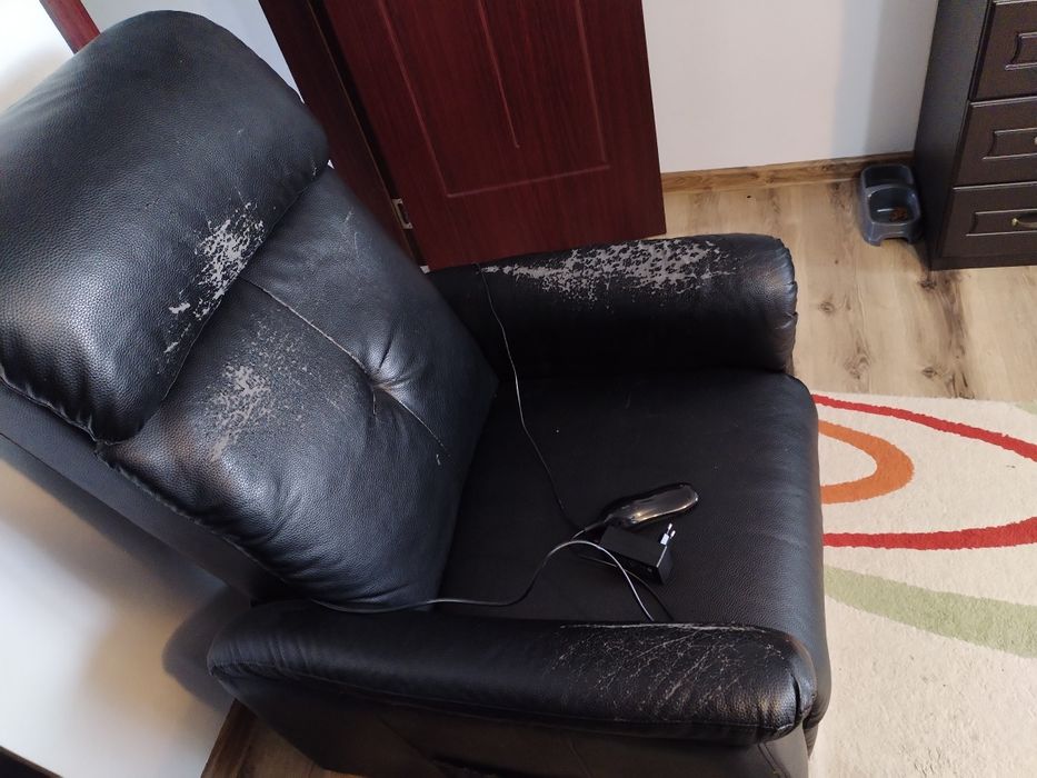 Scaun masaj cu telecomanda