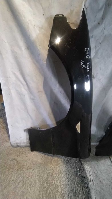 Крыло левое правое переднее BMW 3 E46 Купе рест