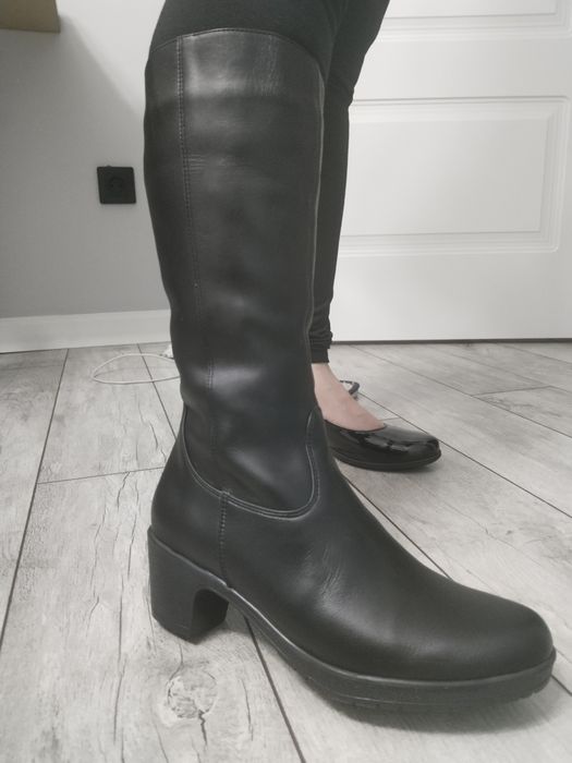 продам зимние сапоги