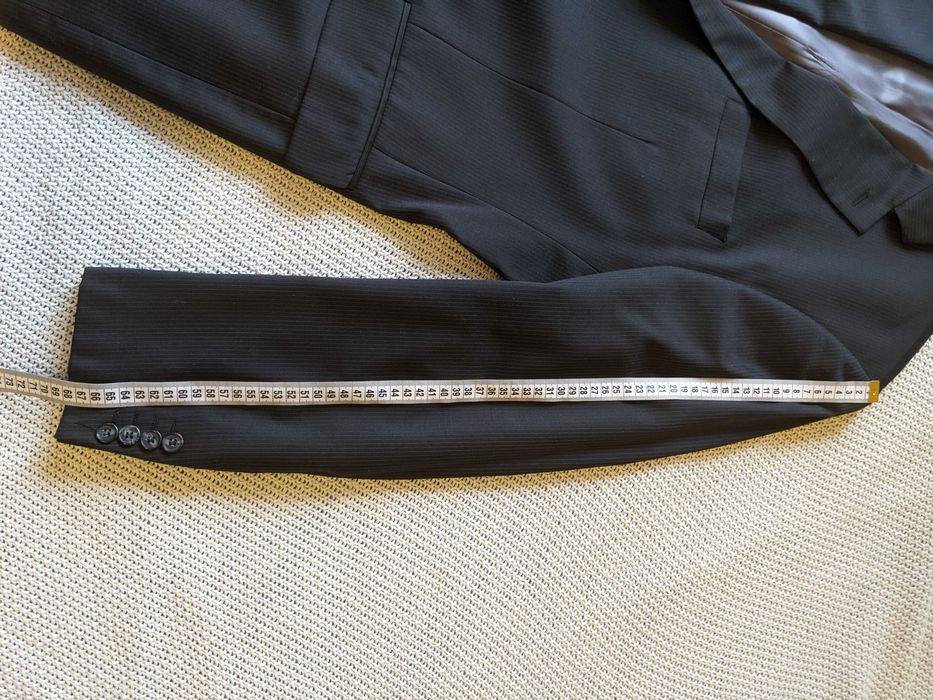 Vand costum barbati 3 piese