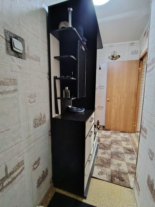 Продам прихожую в