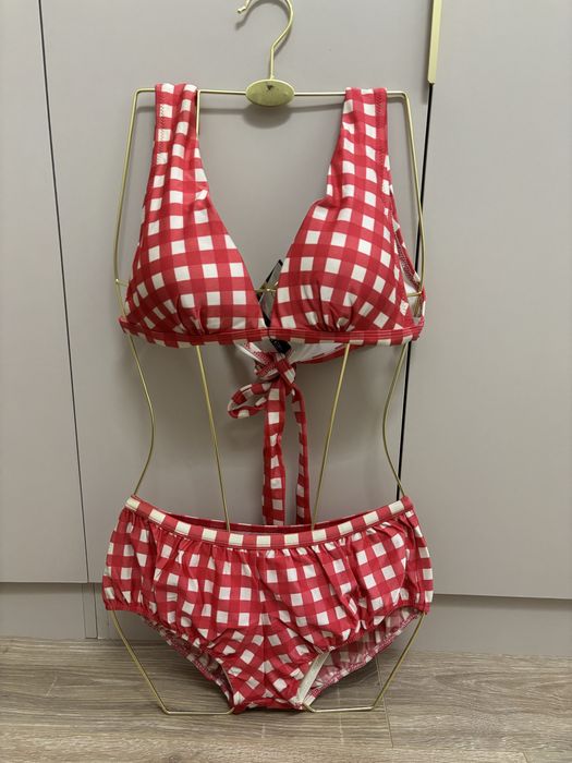 Продам белье и бюстгальтеры