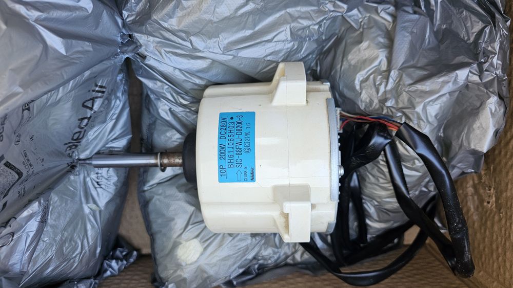 Motor fan si elice pompa caldura mitsubishi ecodan 11.2 sau 8kw.
